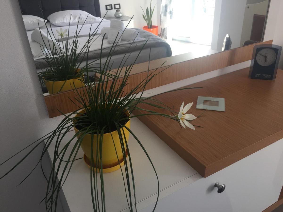 Guest'S Apartament Pogradec Kültér fotó